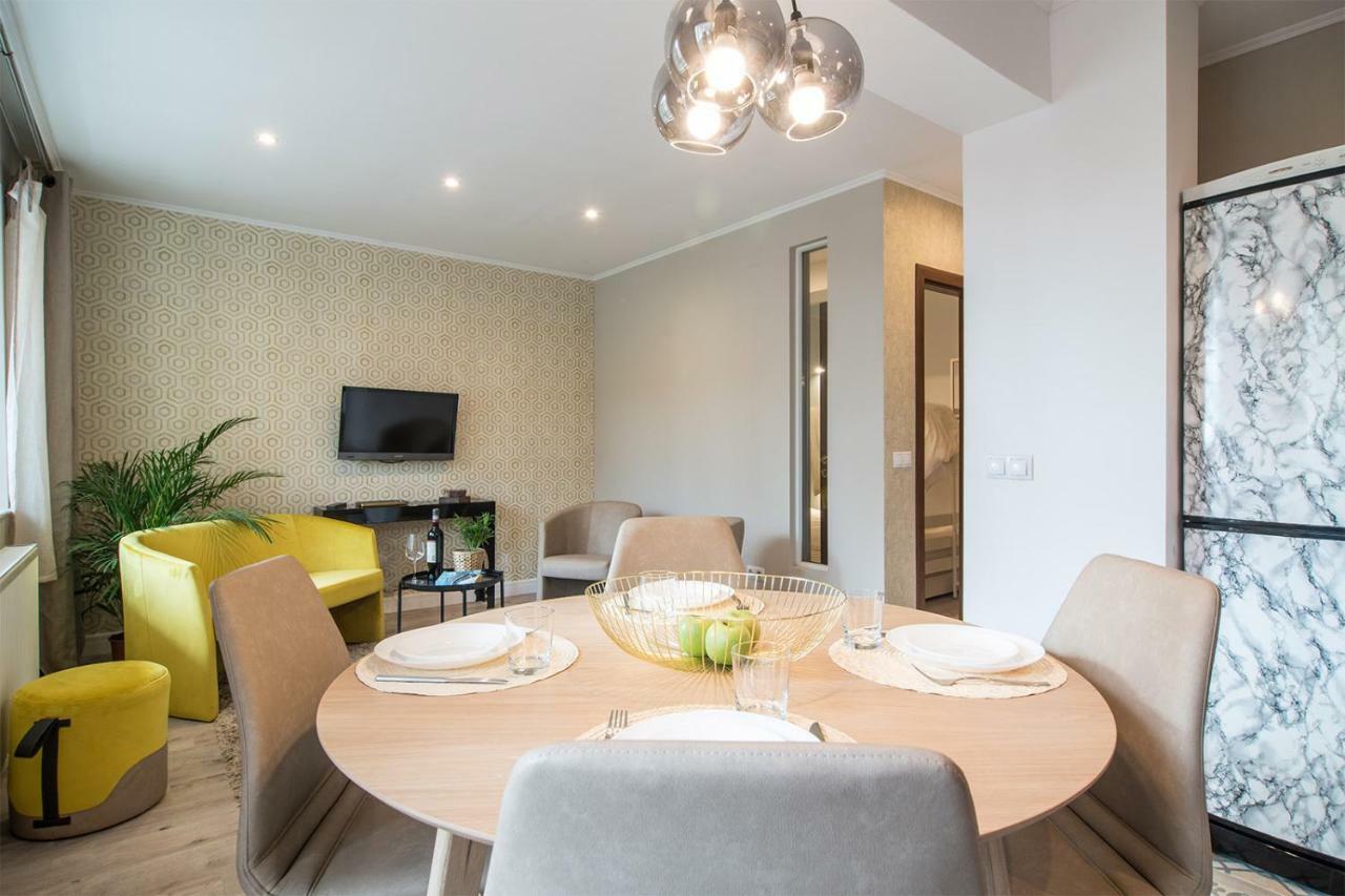 Apartment Elias คลูจ-นาโปกา ภายนอก รูปภาพ